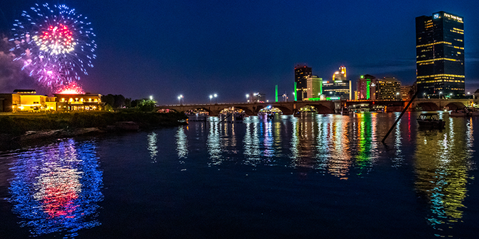 fireworks-gcrw-700x350jpg