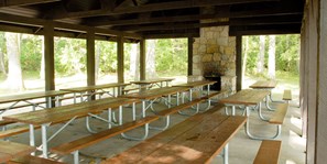 Lone Oak Shelter
